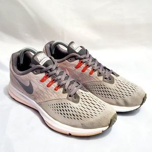 Nike Zoom Winflo 4 Athletic Sneakers Light/Dark Gray 898485-010 Women's Size 9.5